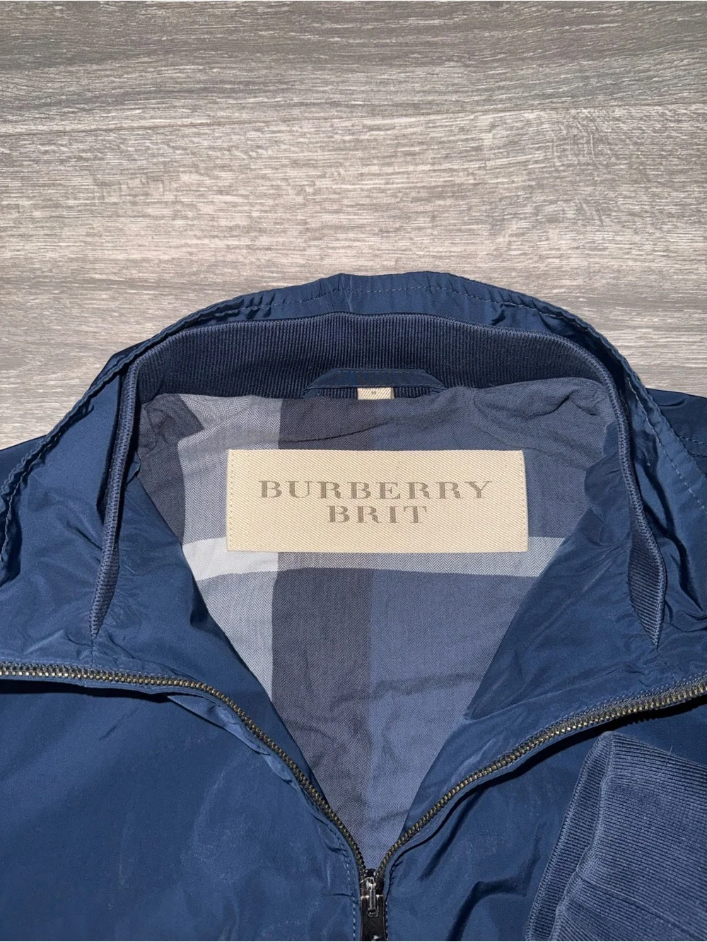Burberry streamlined navy